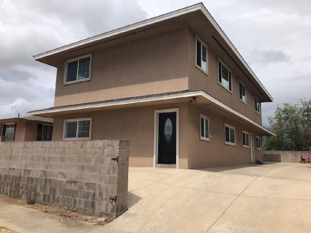 Kahului Multiplex: 645 Komo Place