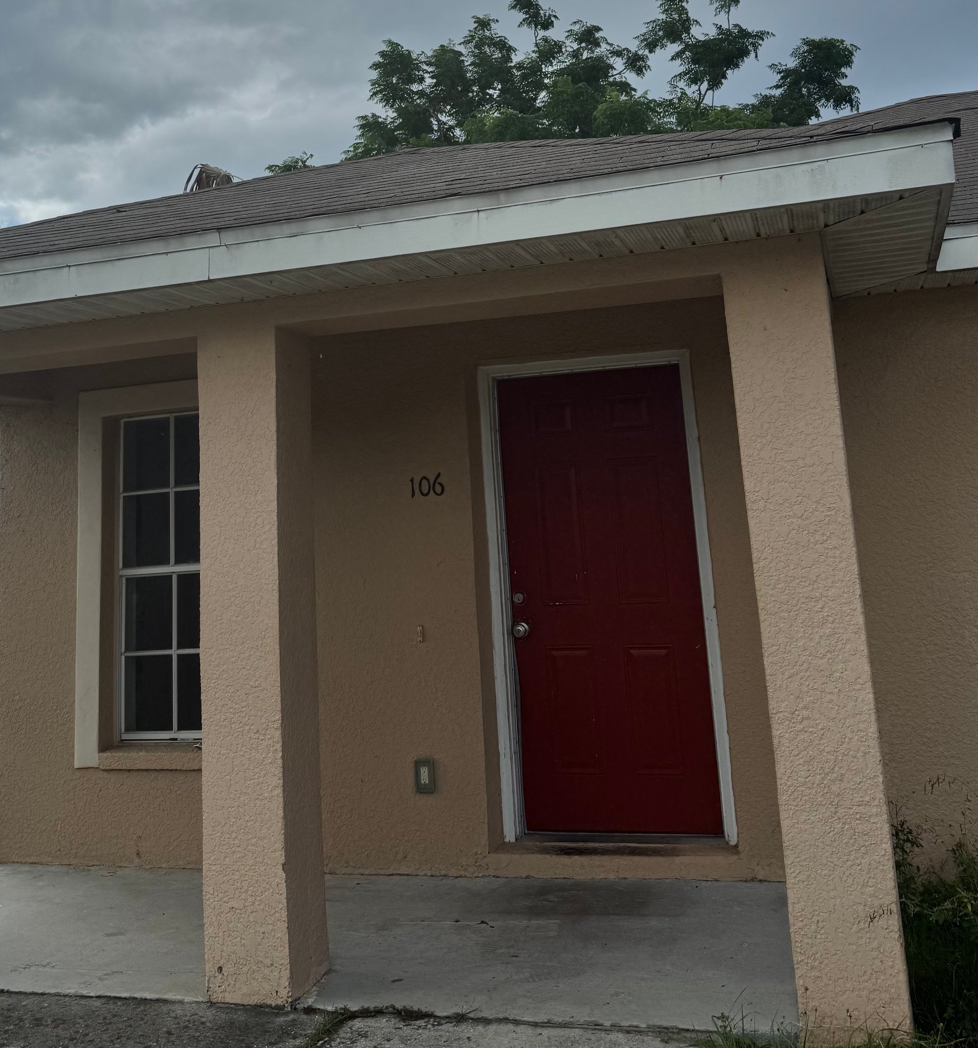 Lake Wales Other: 106 W Orange Ave