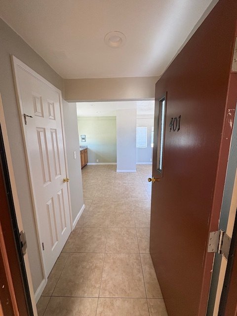 Oakland Apartment: 2624 Foothill Blvd