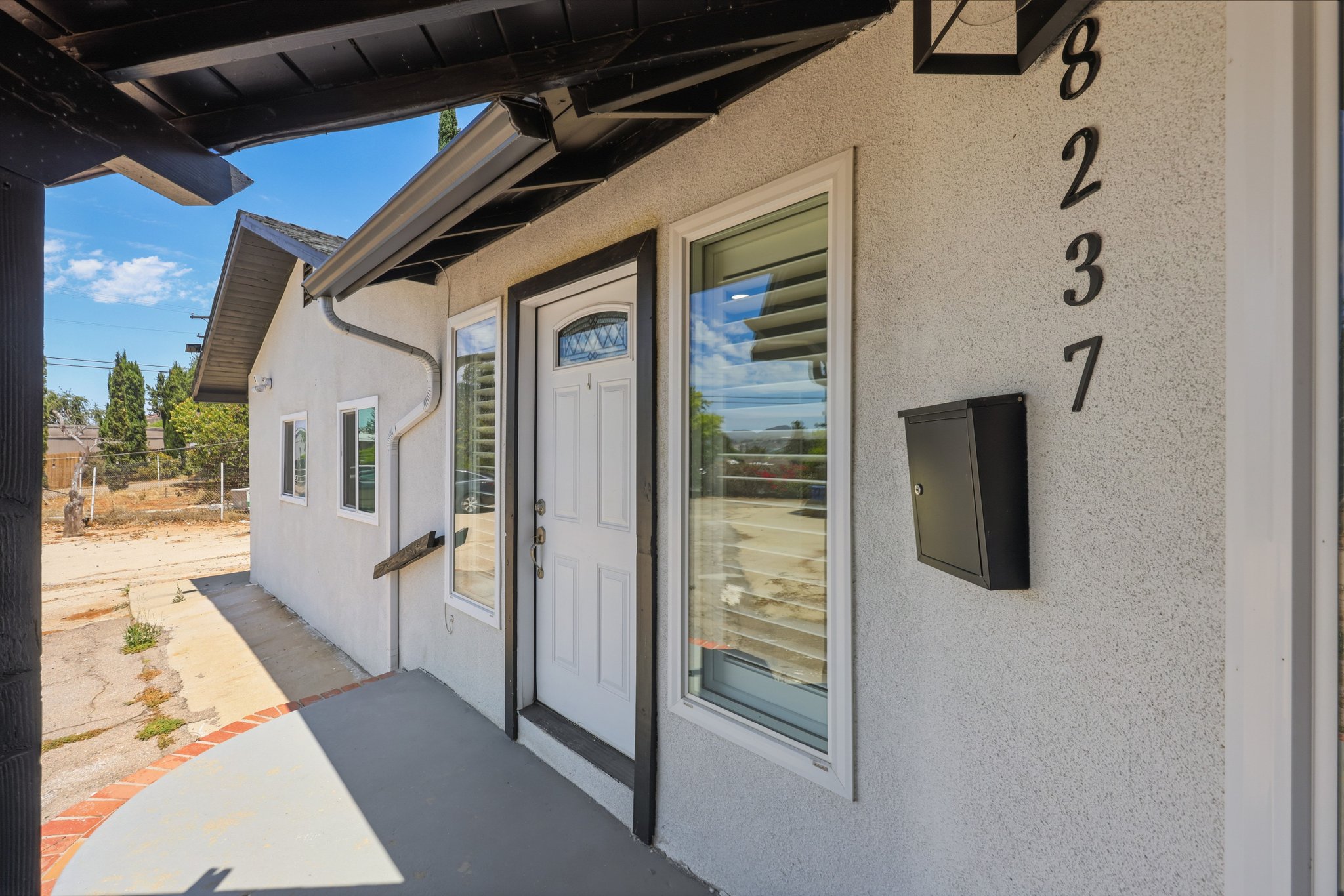 El Cajon Multiplex: 8237 Churchill Drive