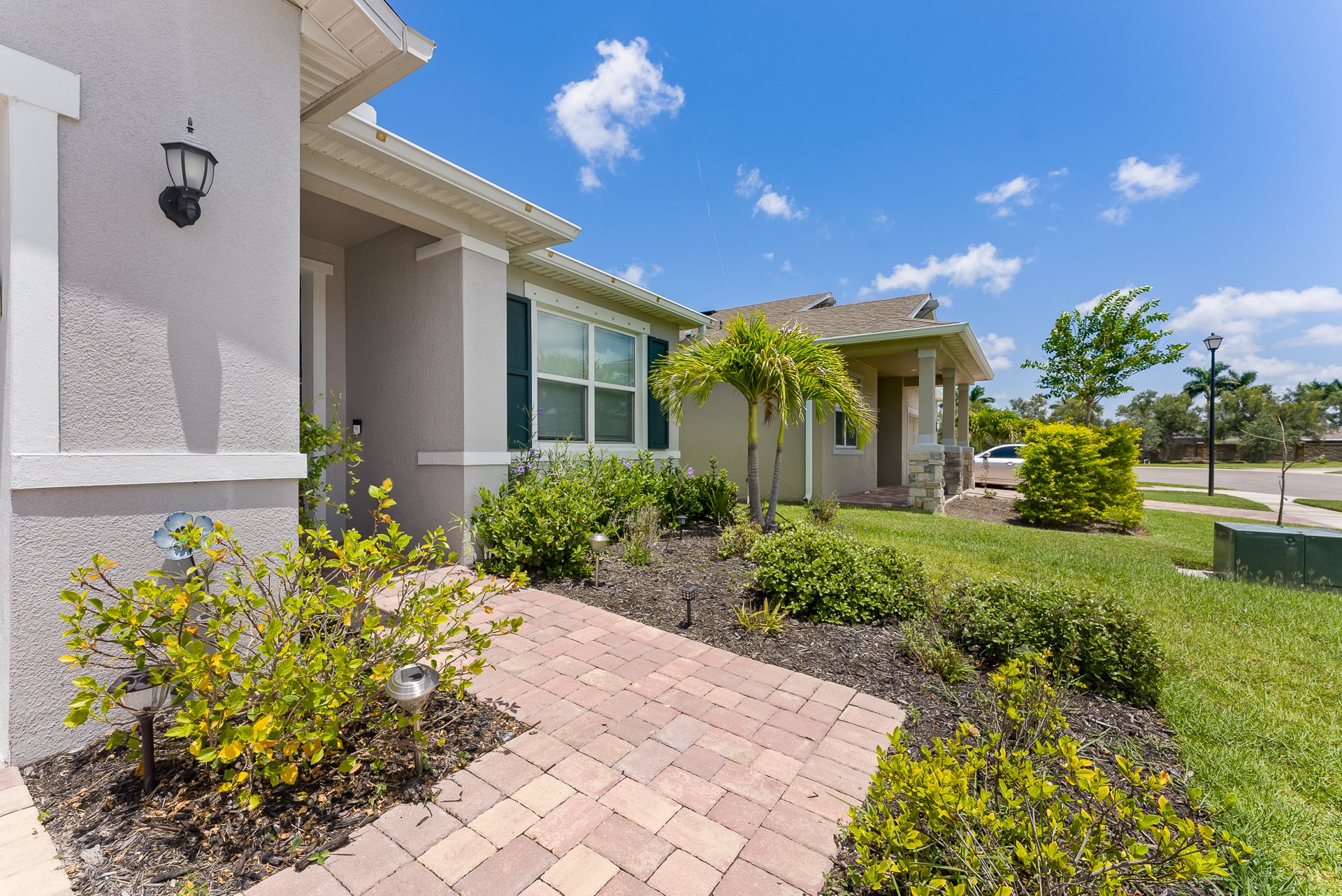 Sarasota House: 7322 34th Ct E