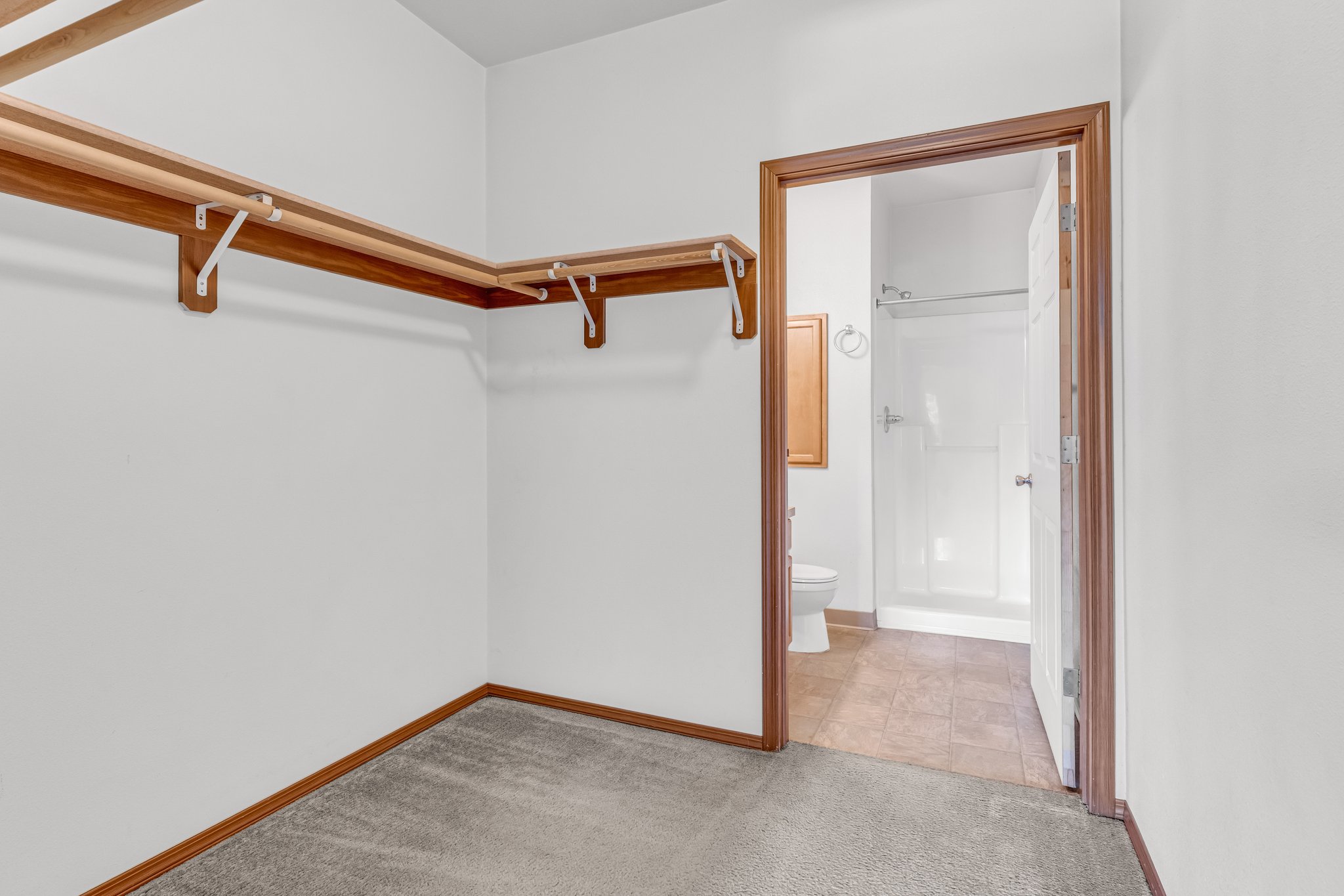 Portland Apartment: 12231-12239 SE Bush