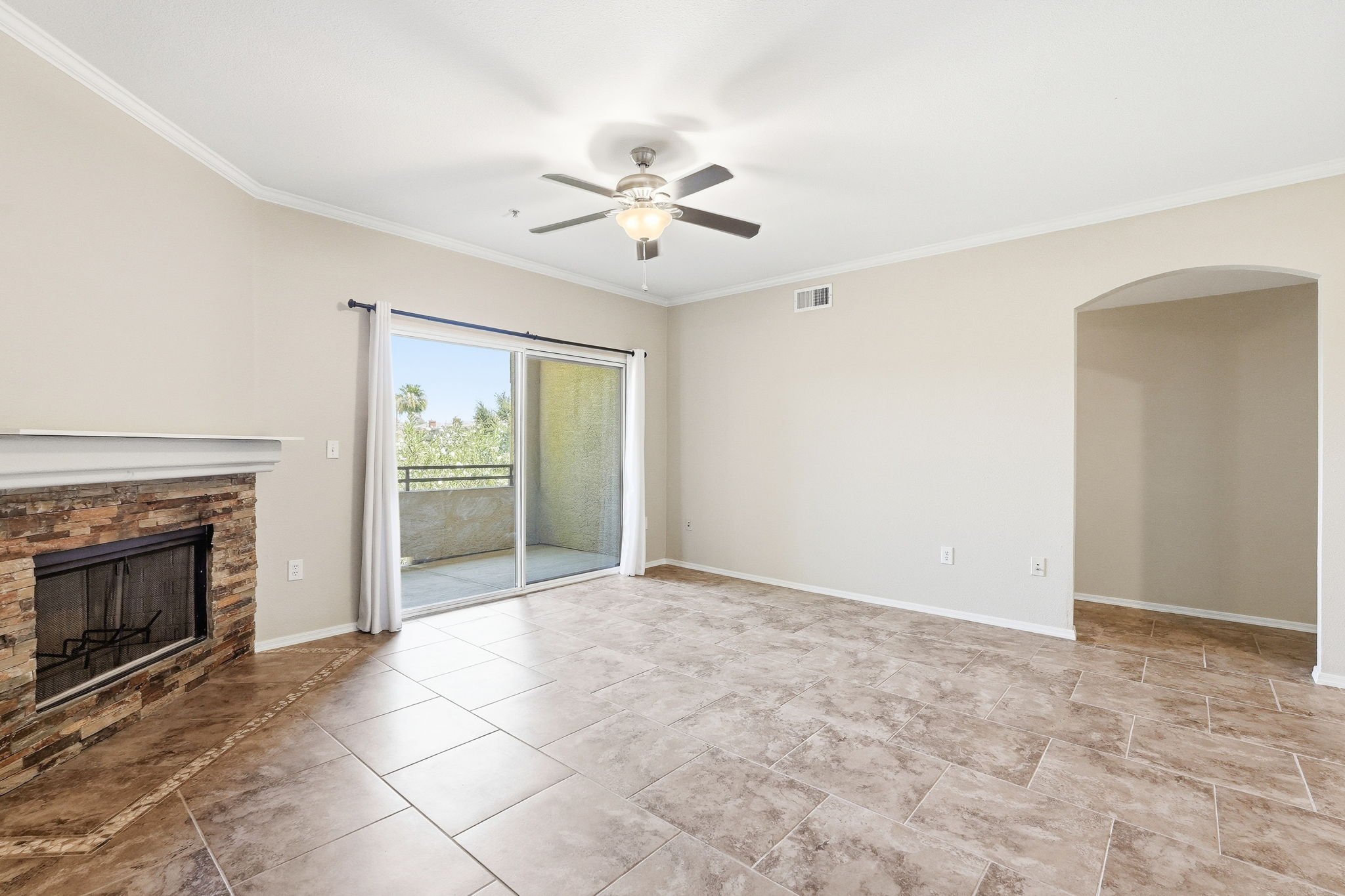 Phoenix Condo: 5401 E Van Buren