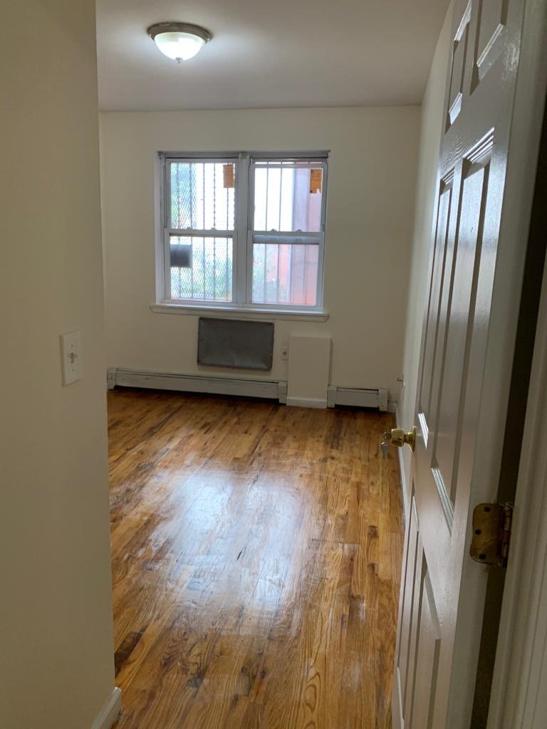 Bronx Multiplex: 455 East 181 st