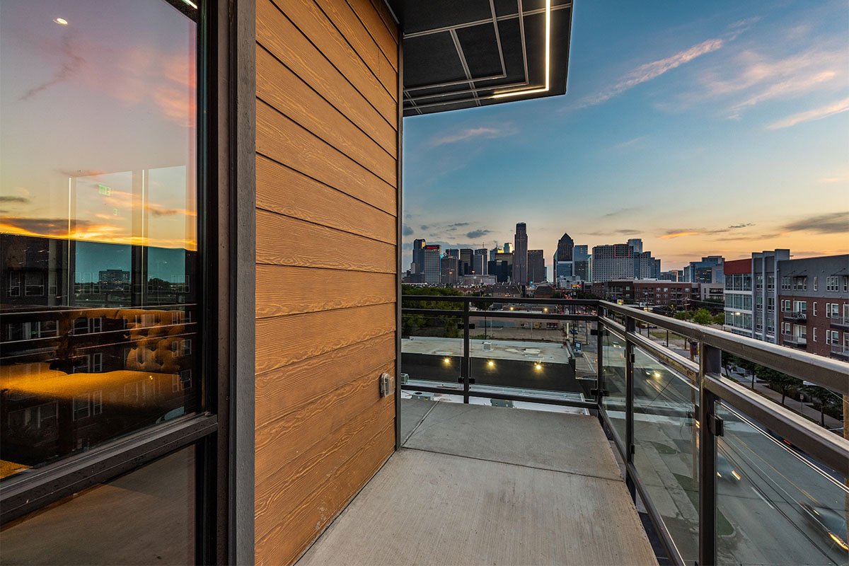 Dallas Apartment: 3700 Ross Ave