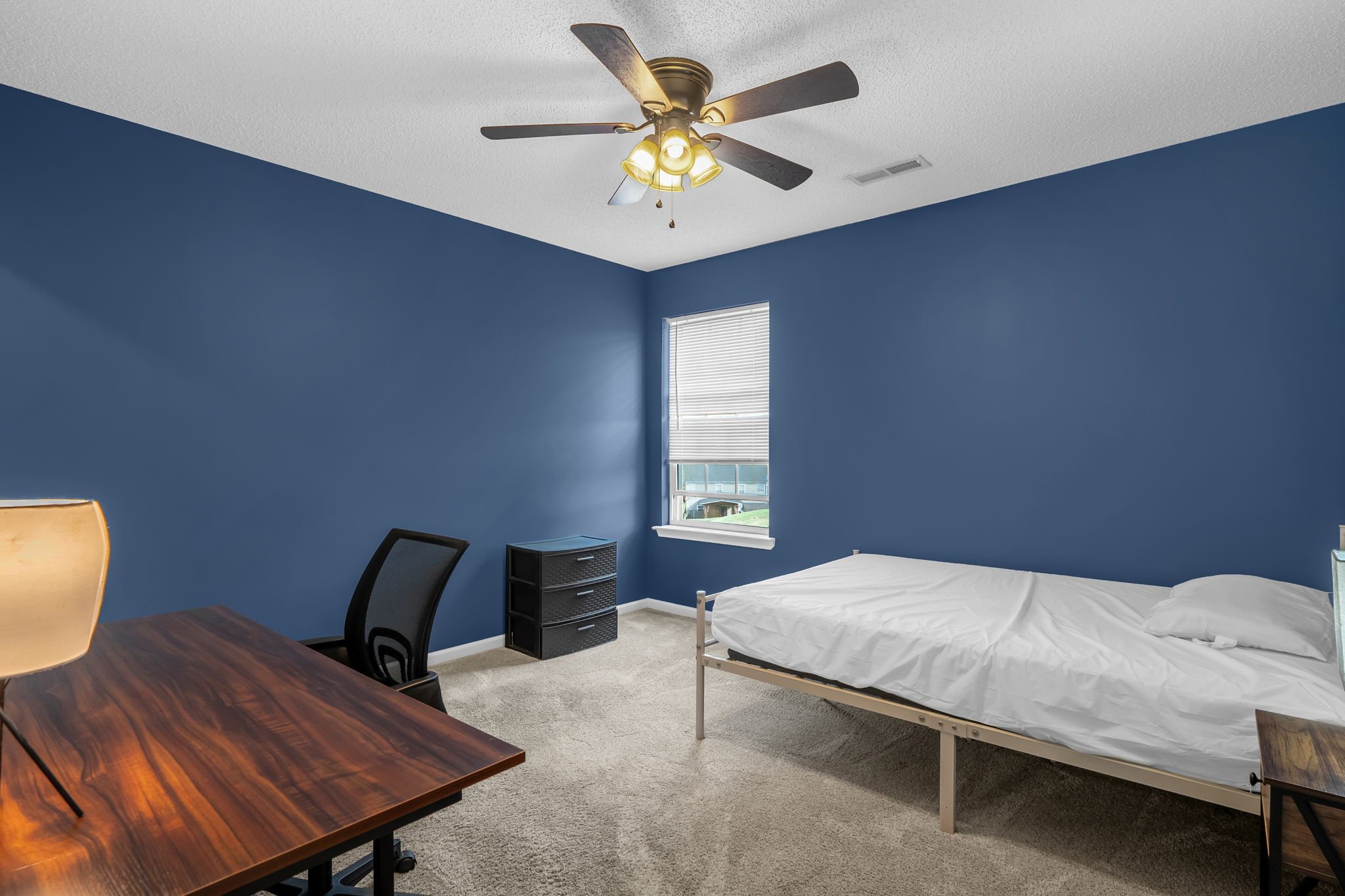 Charlotte Single Room: 10510 Plantain Ct