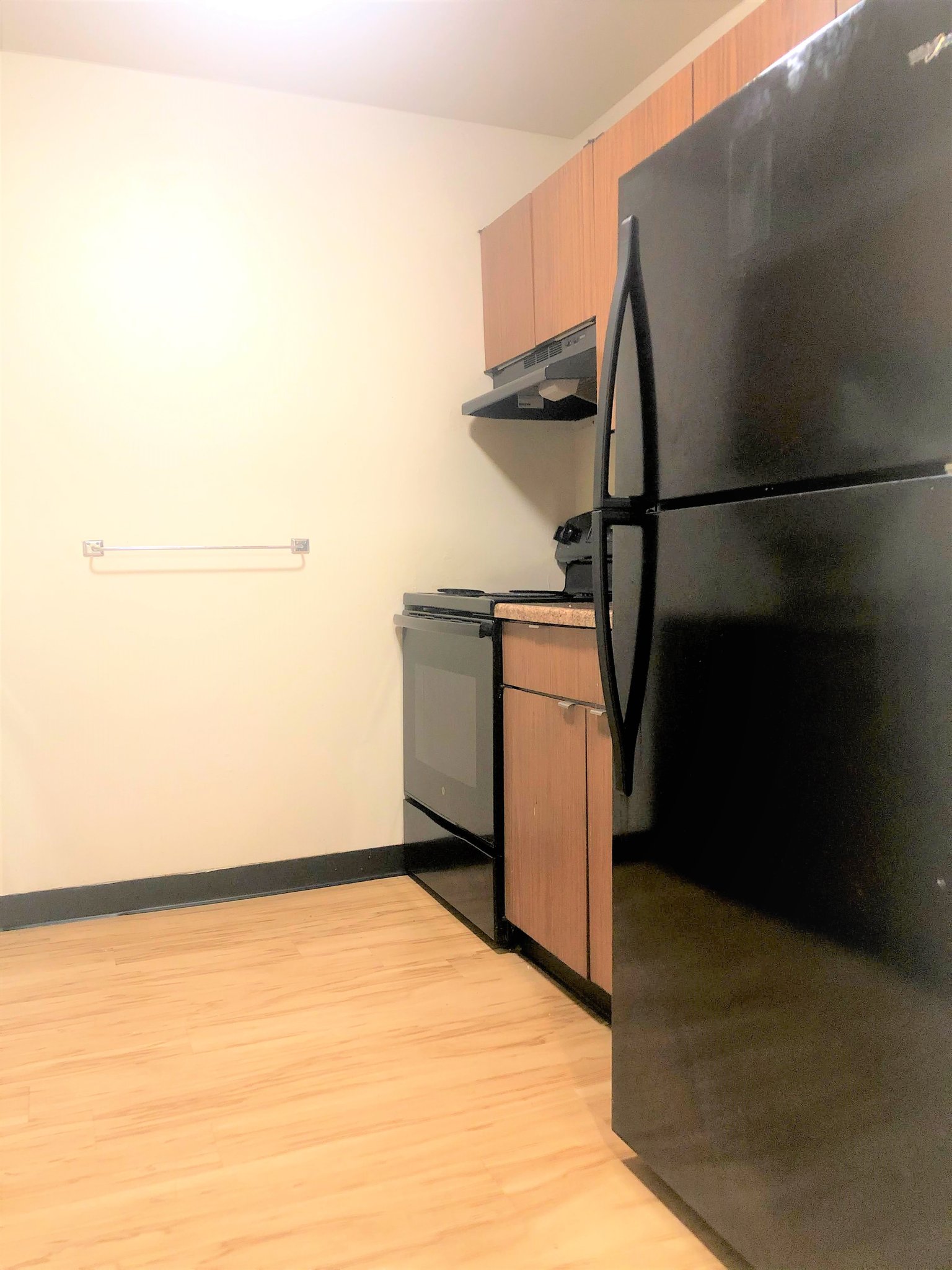 PITTSBURGH Apartment: 6350 FORWARD AVENUE