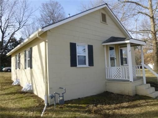 GREENWOOD House: 607 Walnut St