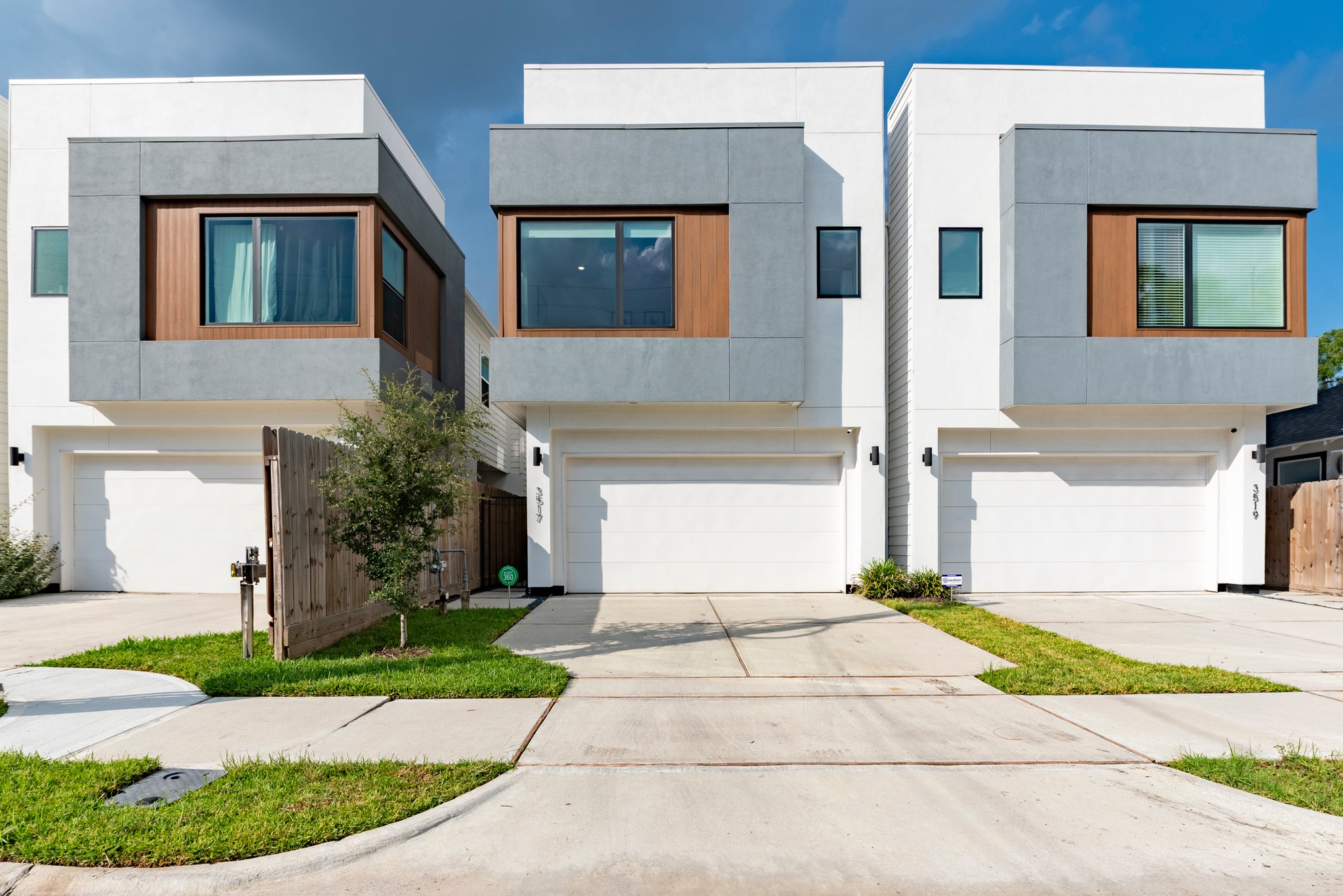 Houston House: 3517 Mcilhenny St