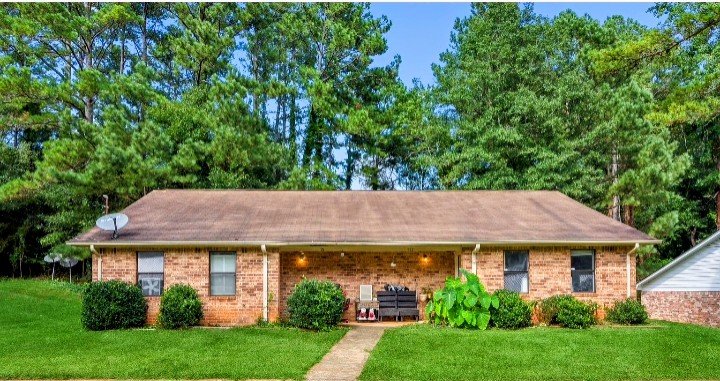 Athens Multiplex: 125 Saint Andrews Ct