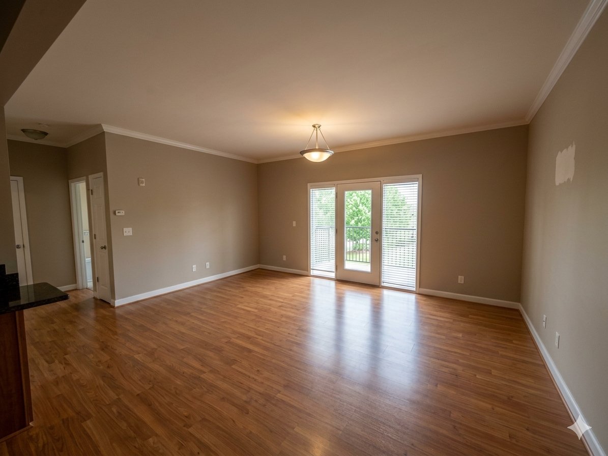 Valley Park Condo: 885 Forest Ave
