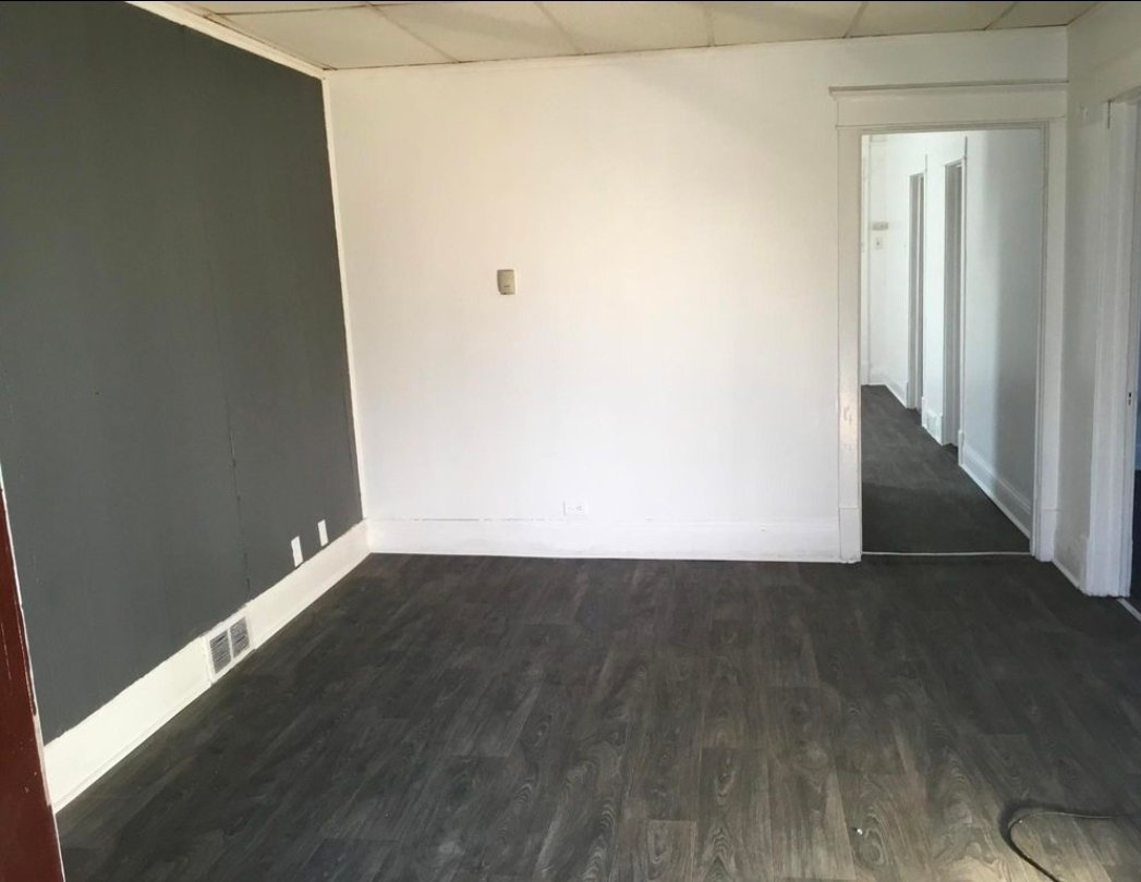 Gary Apartment: 1916 Delaware Street