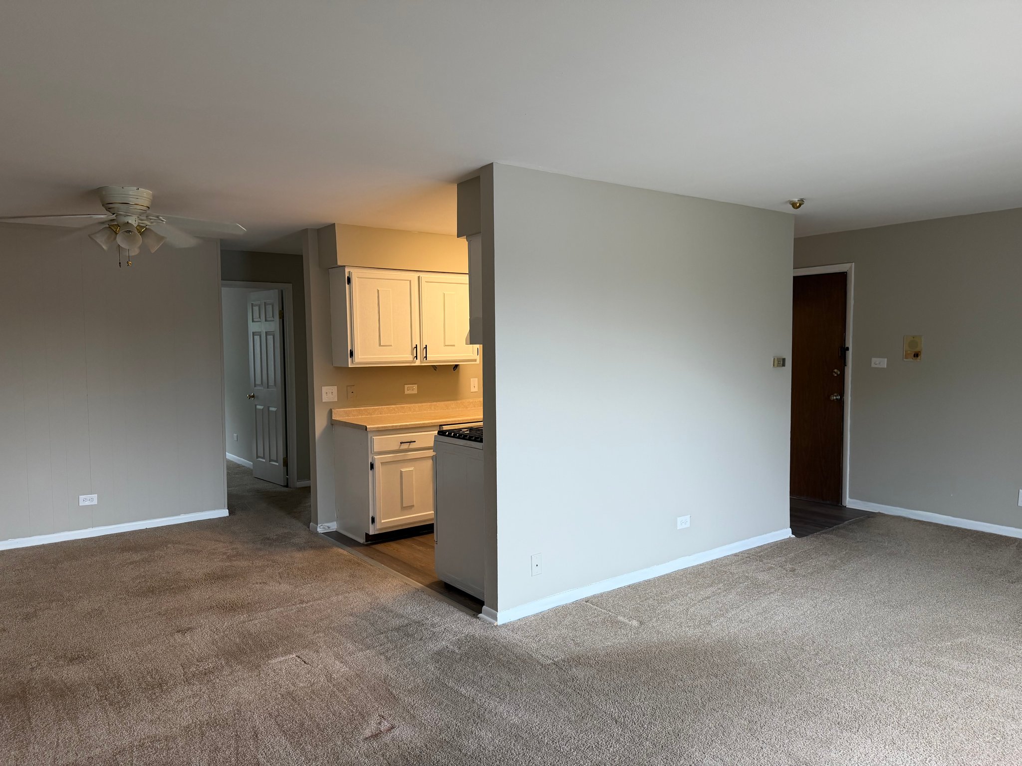 Westmont Multiplex: 113 W 66th St