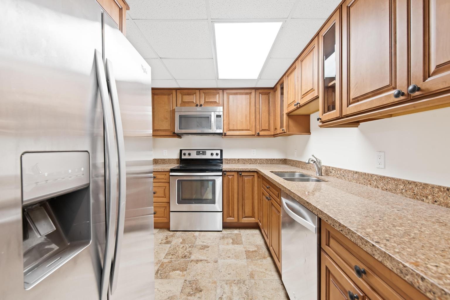 Highland Beach Condo: 4505 S Ocean Boulevard 303
