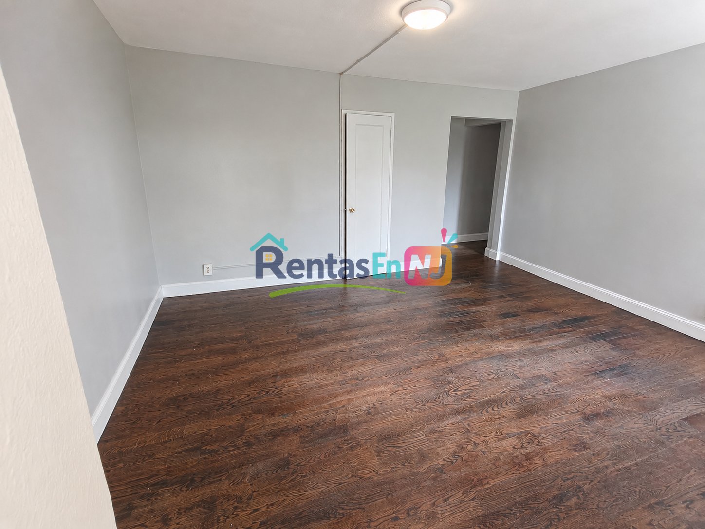 Newark Condo: 60 Crawford St