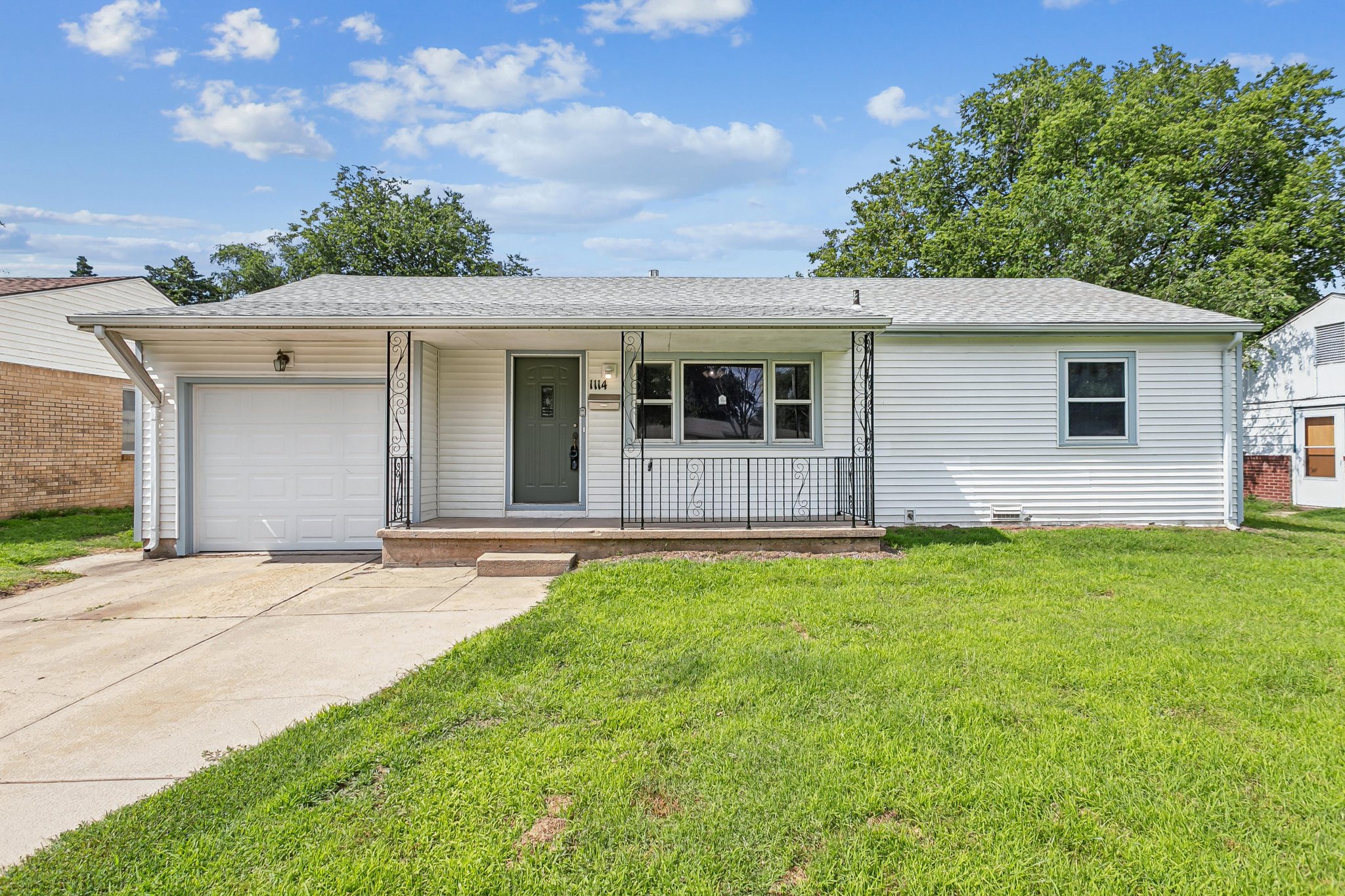 Wichita House: 1114 E 31st St S