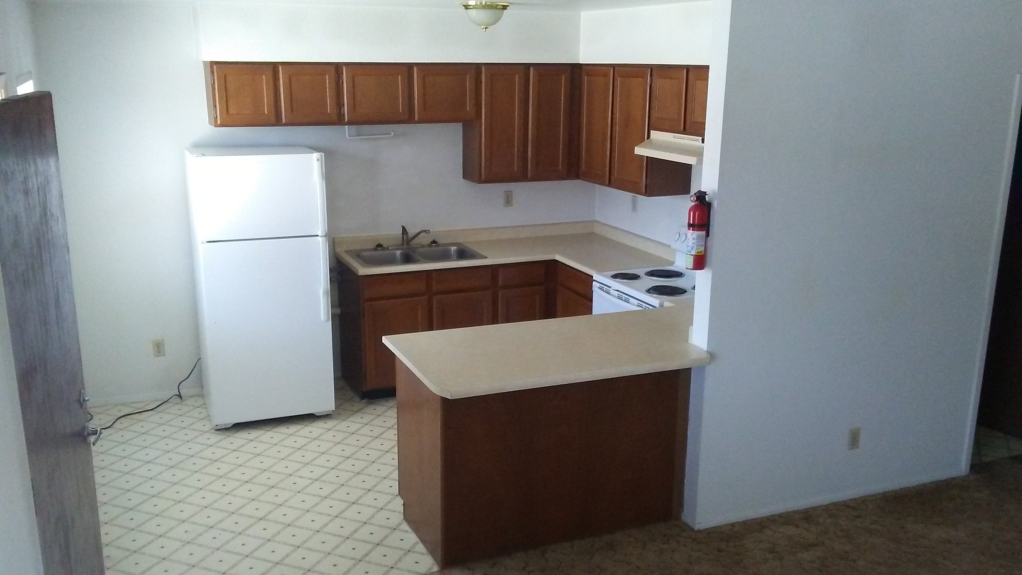 Gallup Apartment: 402 W Morgan Ave