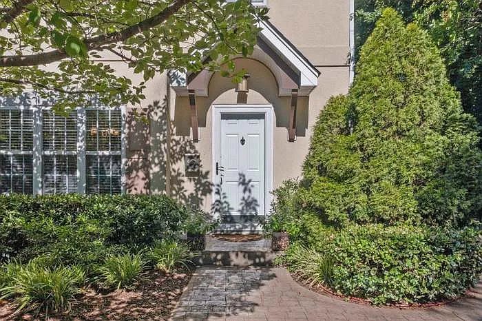 Raleigh Townhome: 1109 Wake Forest Rd