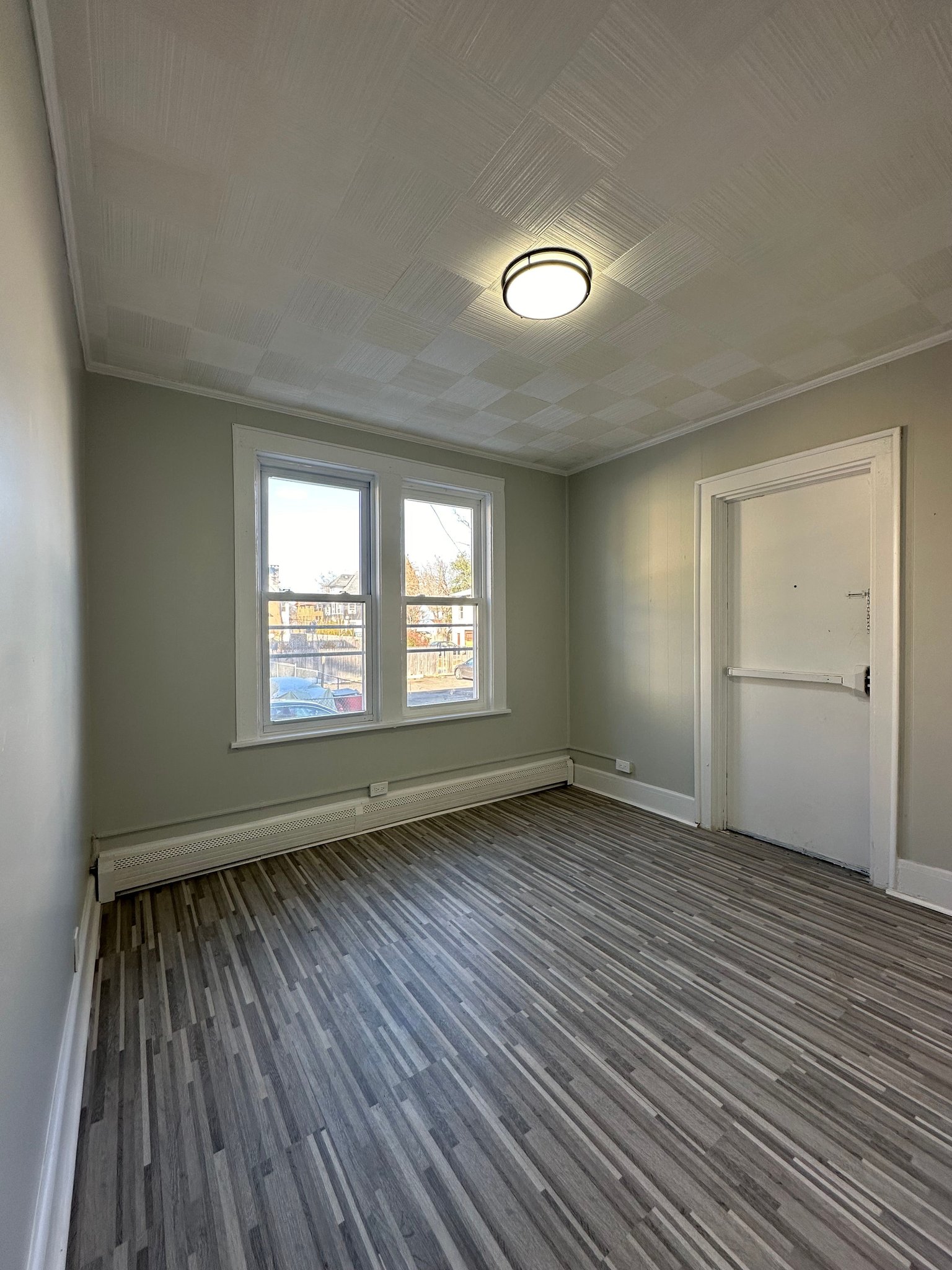 Plainfield Apartment: 240 E9th St