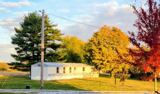 West Lafayette House: 5644 Jackson Hwy