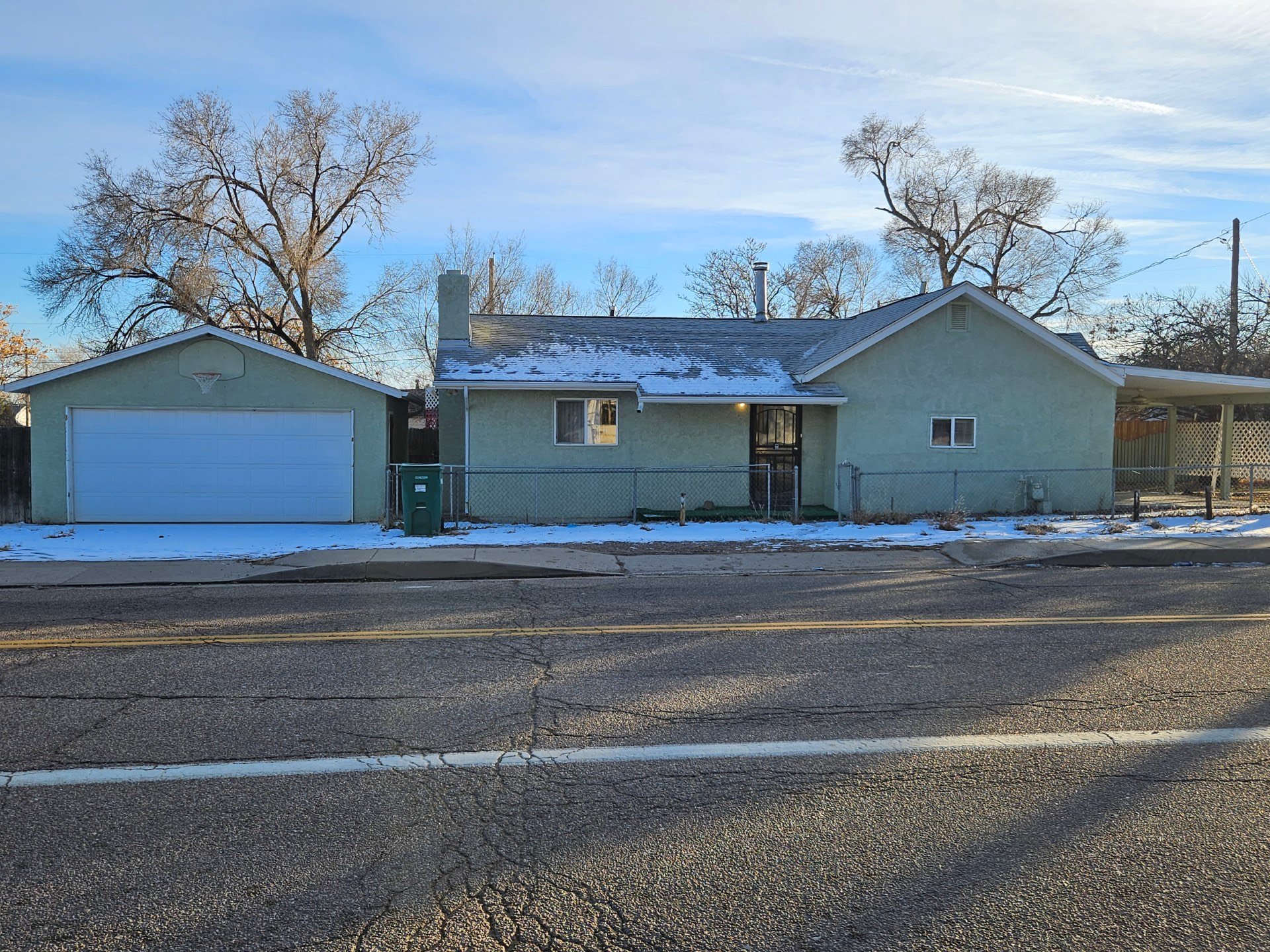 Pueblo House: 724 Troy Ave