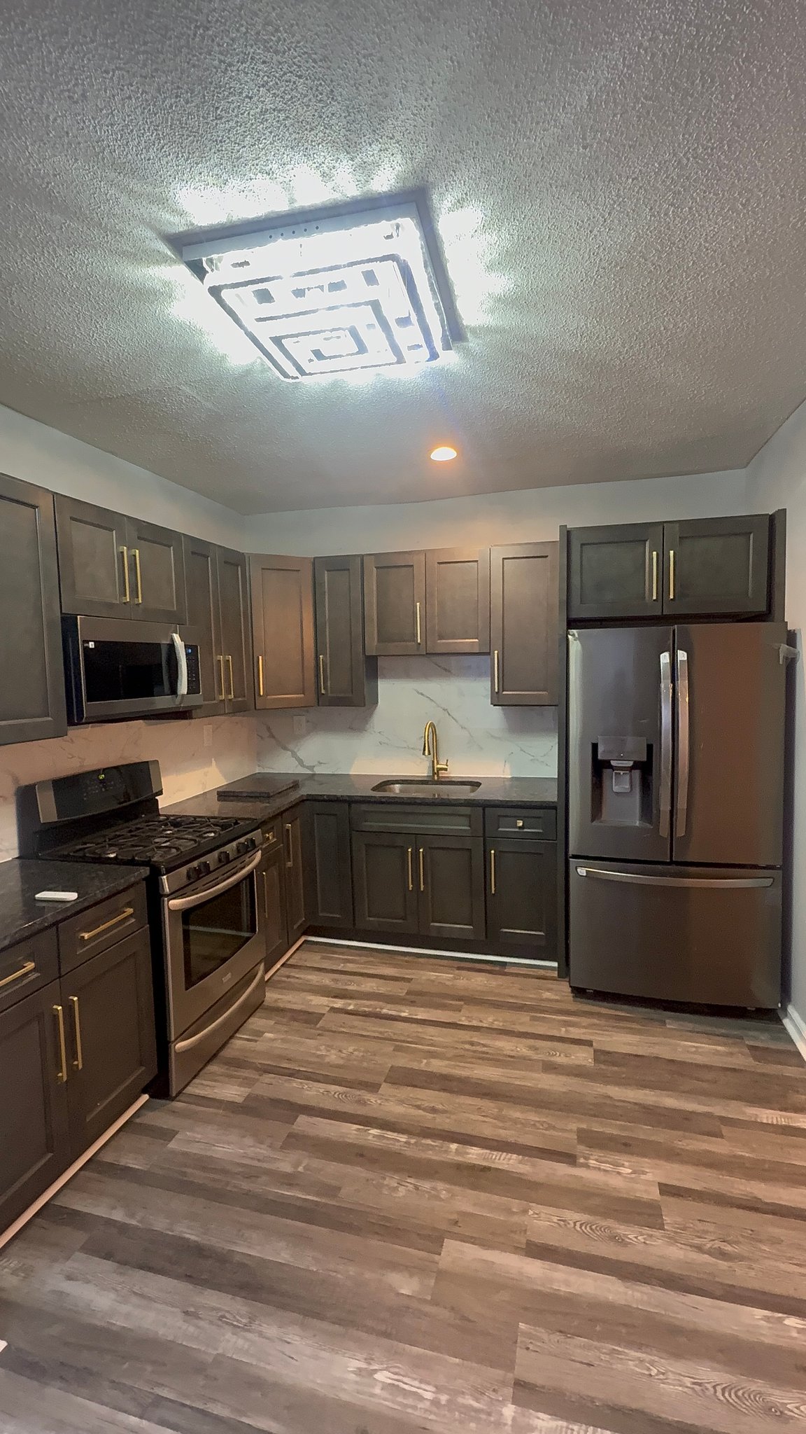 Hartford Apartment: 36 Lincoln St