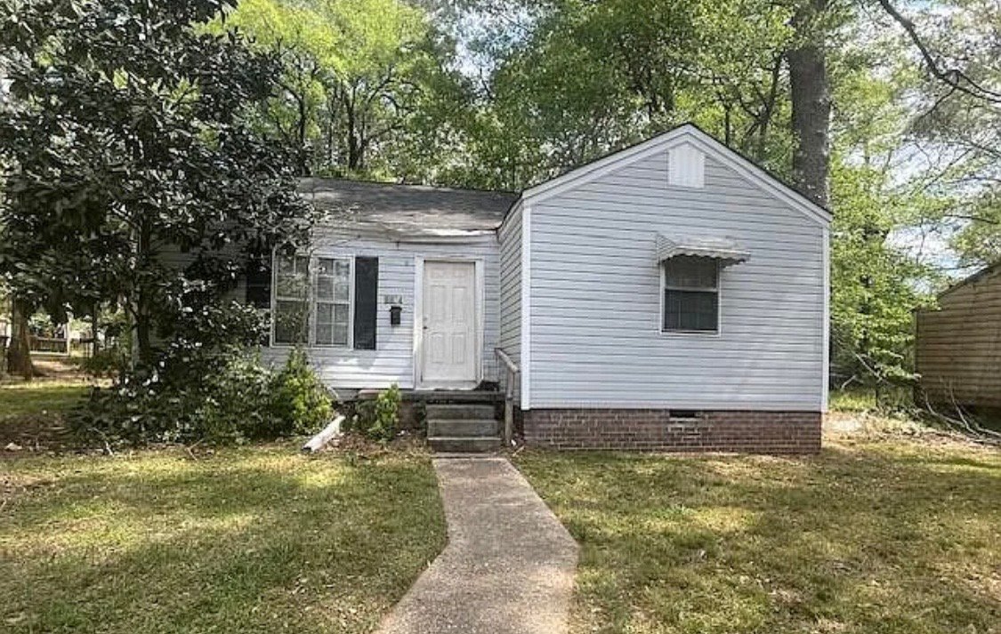 Jackson Other: 3704 Hines Ave