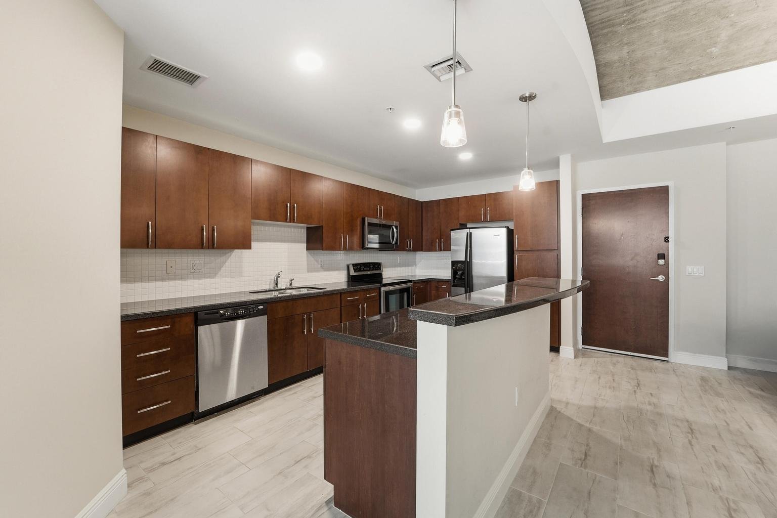West Palm Beach Condo: 300 S Australian Avenue 919