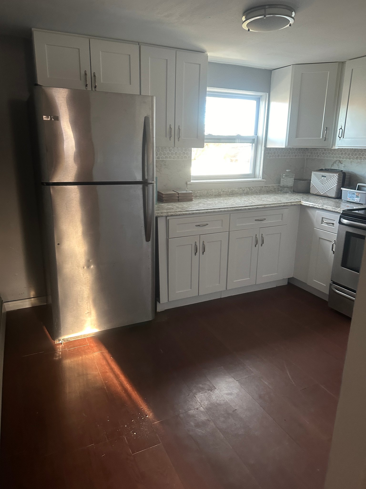 Amityville House: 15 Essen Dr
