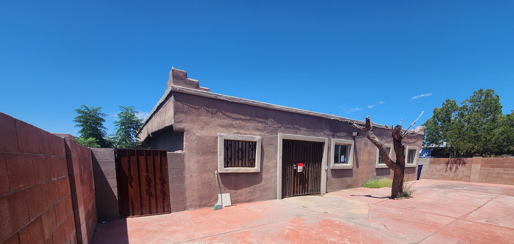 Tucson House: 6995 E Lurlene Dr