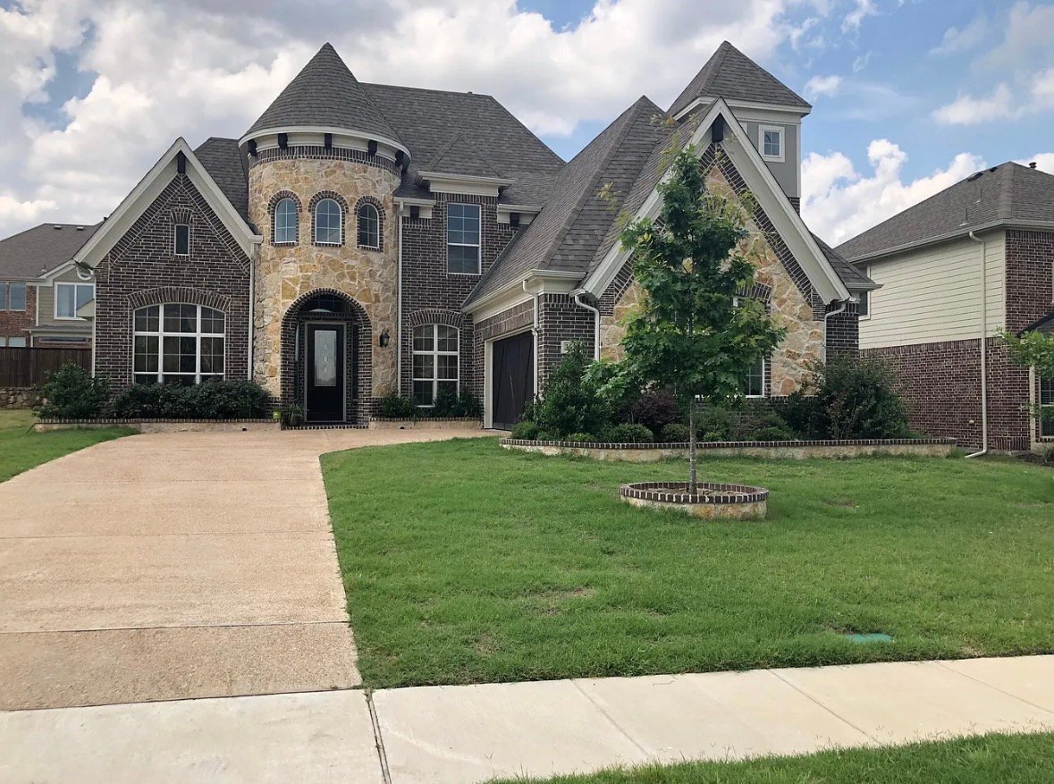 Plano House: 3537 Acropolis Way