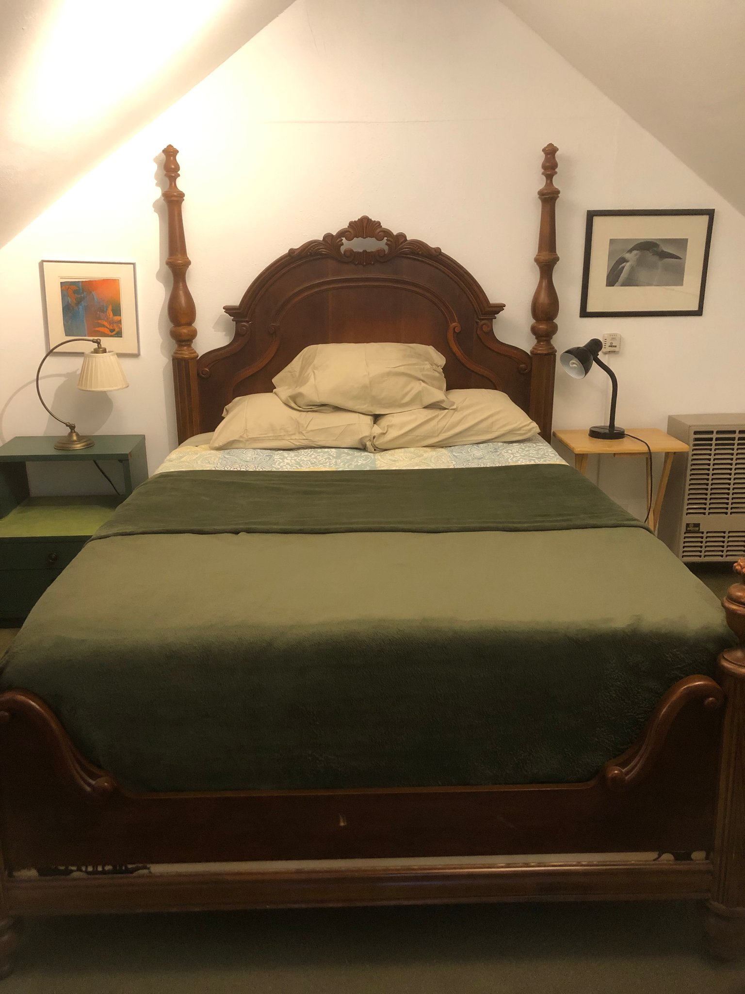 Sebastopol House: 6023 Lone Pine Rd