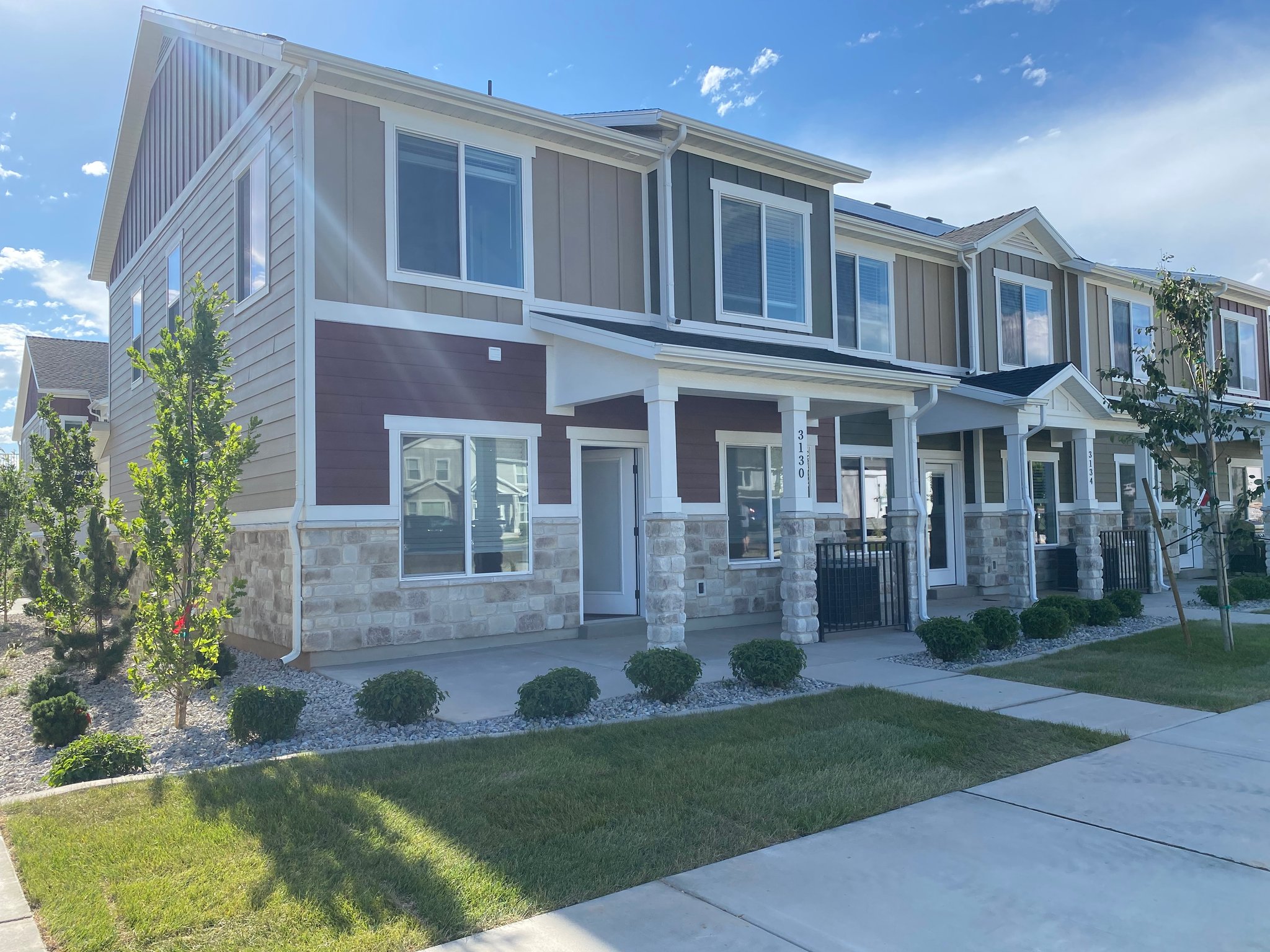 Layton Townhome: 3130 N 1625 E