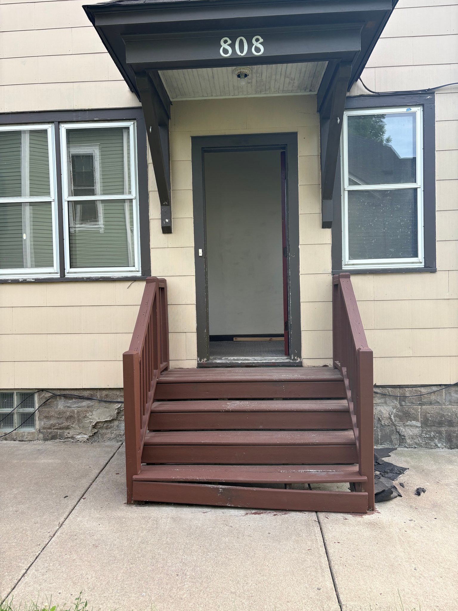Red Wing Townhome: 808 W 5th Street