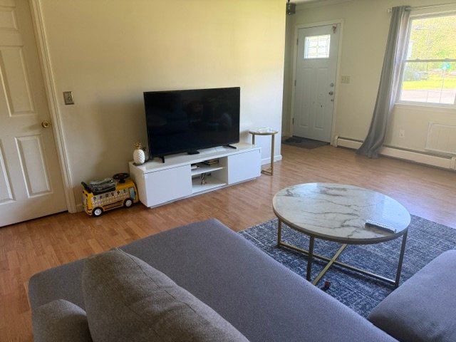 BRISTOL Townhome: 4 Laird DR