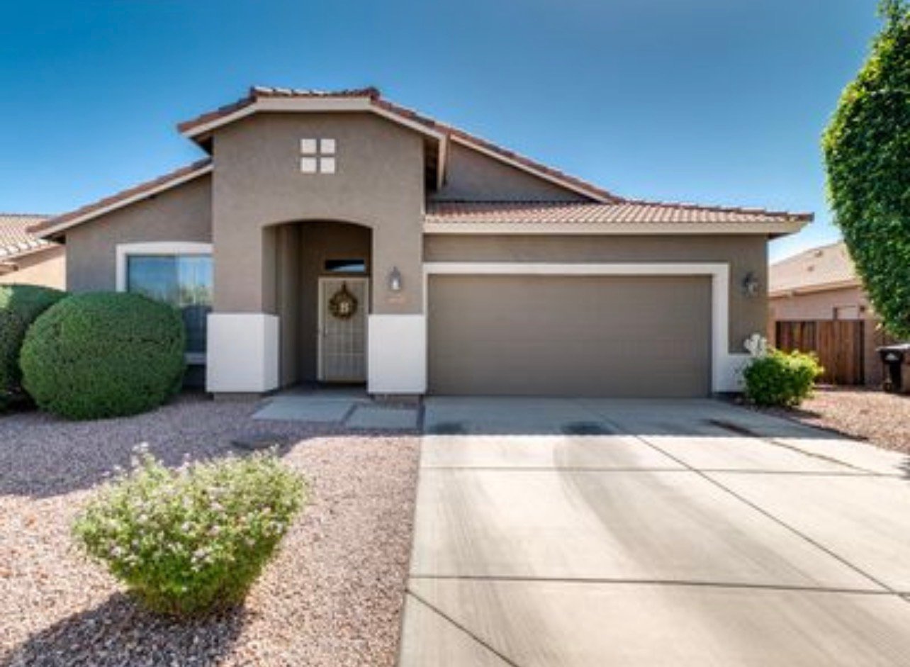Surprise House: 15127 N 159th Dr