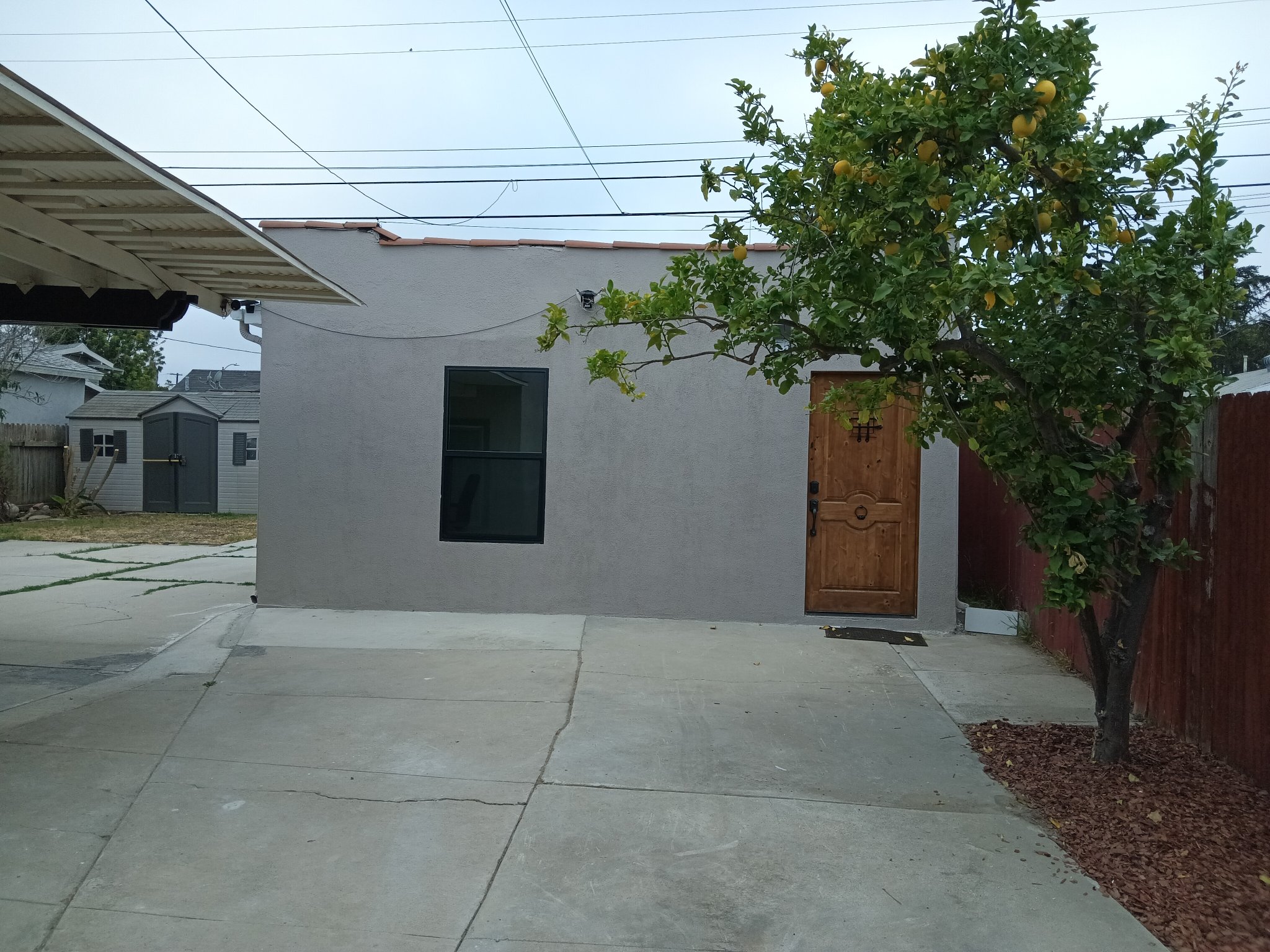 Los Angeles Single Room: 5414 South Victoria Avenue