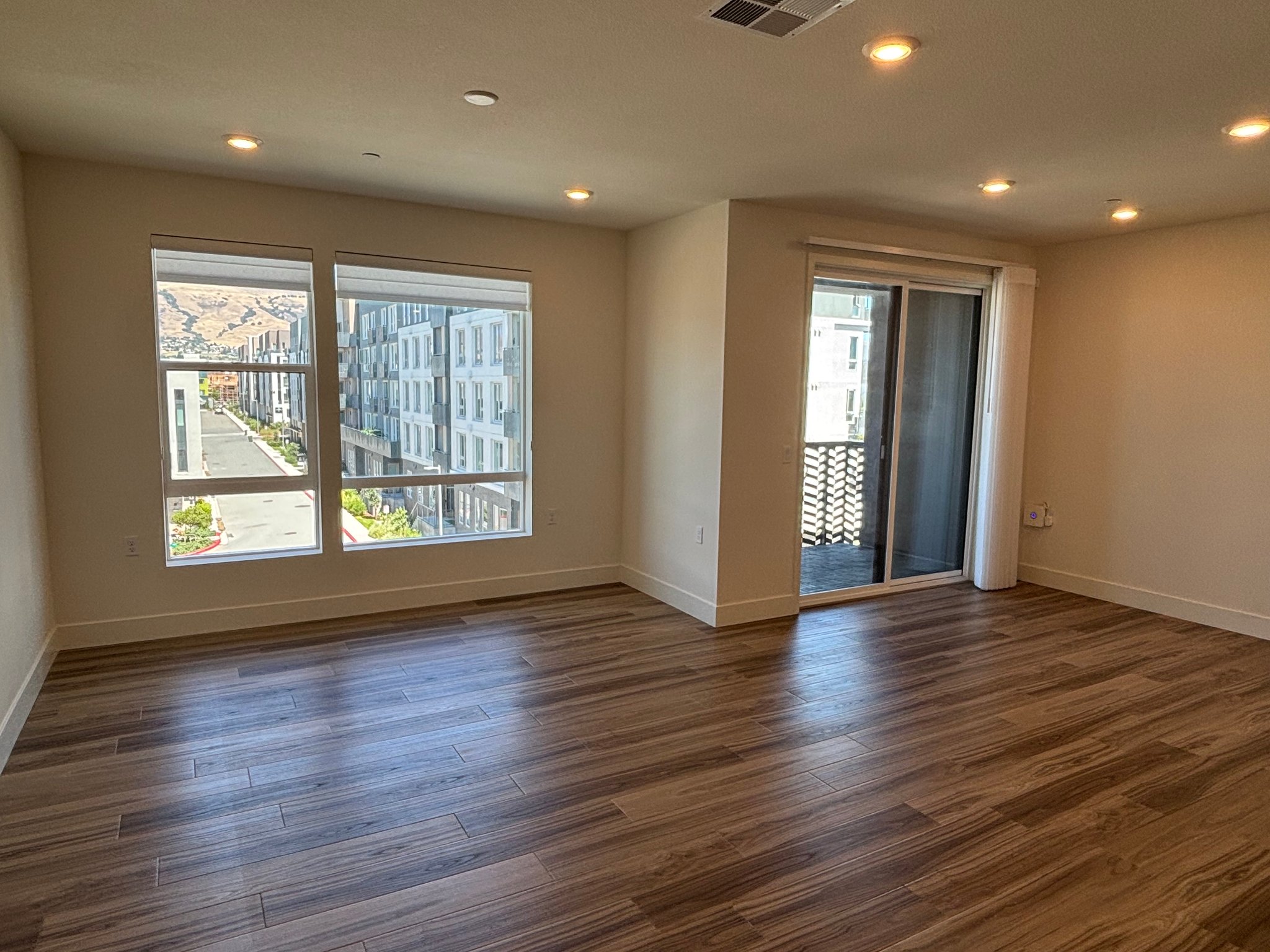 Fremont Condo: 45231 Ambition St