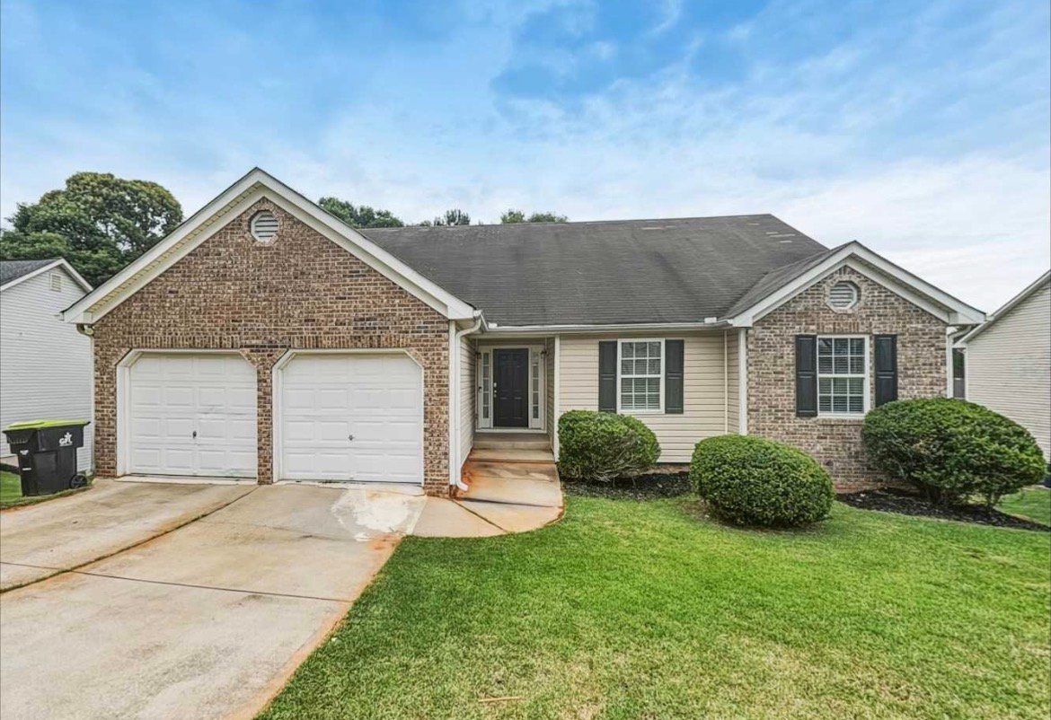 Douglasville House: 4730 Camelot Dr, Douglasville, GA 30135
