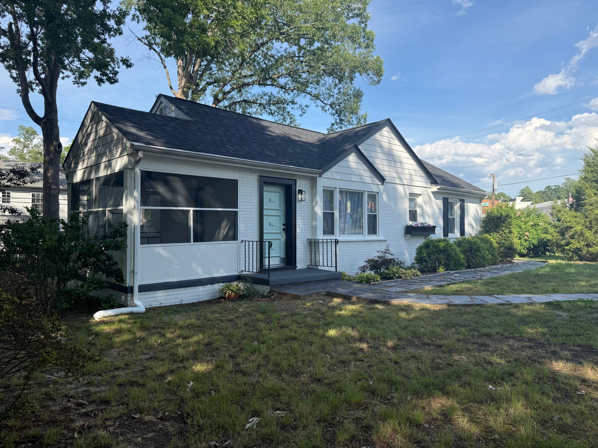 henrico House: 9000 Gayton Road