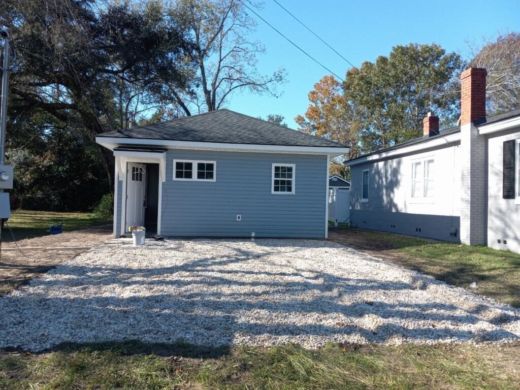 Garden City House: 4009 4th st