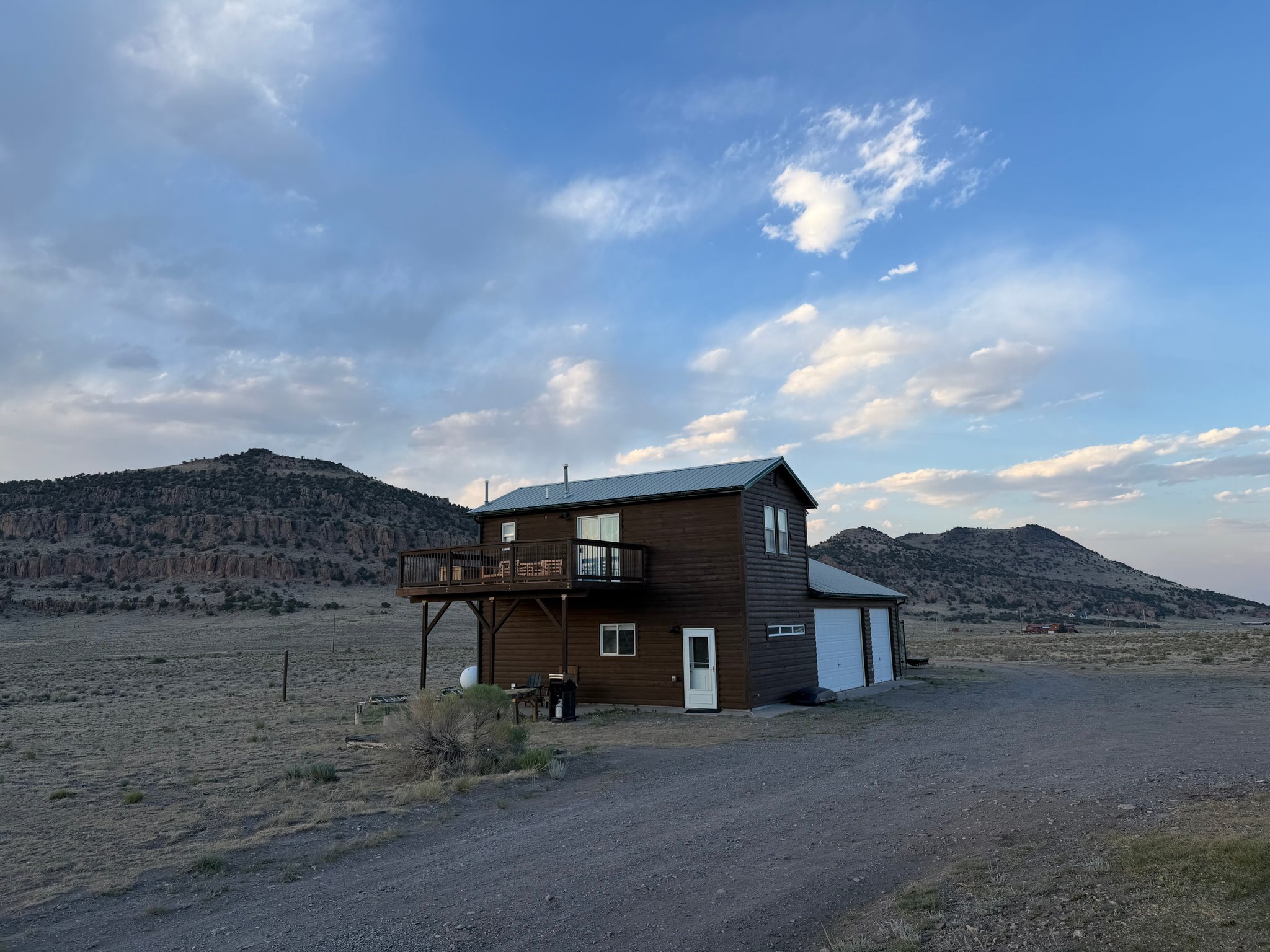 Del Norte Multiplex: 780 Cattle Drive Rd
