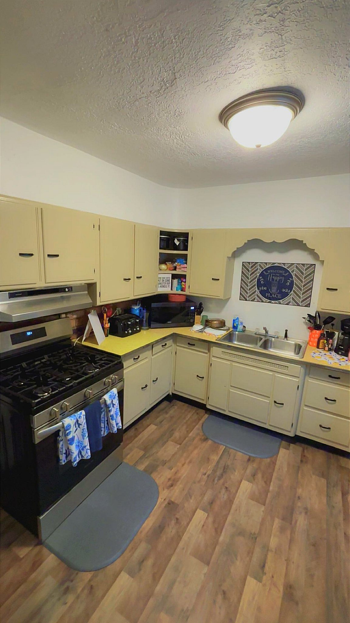 Fort Wayne Apartment: 919 1/2 Columbia Ave