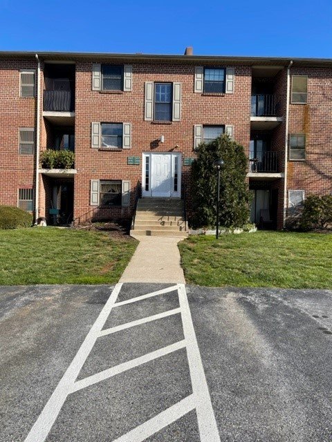 West Chester Condo: 2409 Pond View