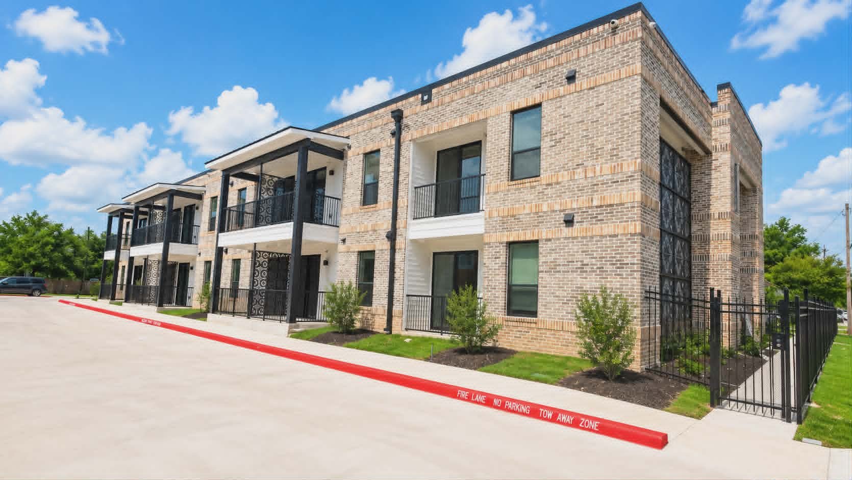 San Antonio Apartment: 1606 El Paso St.