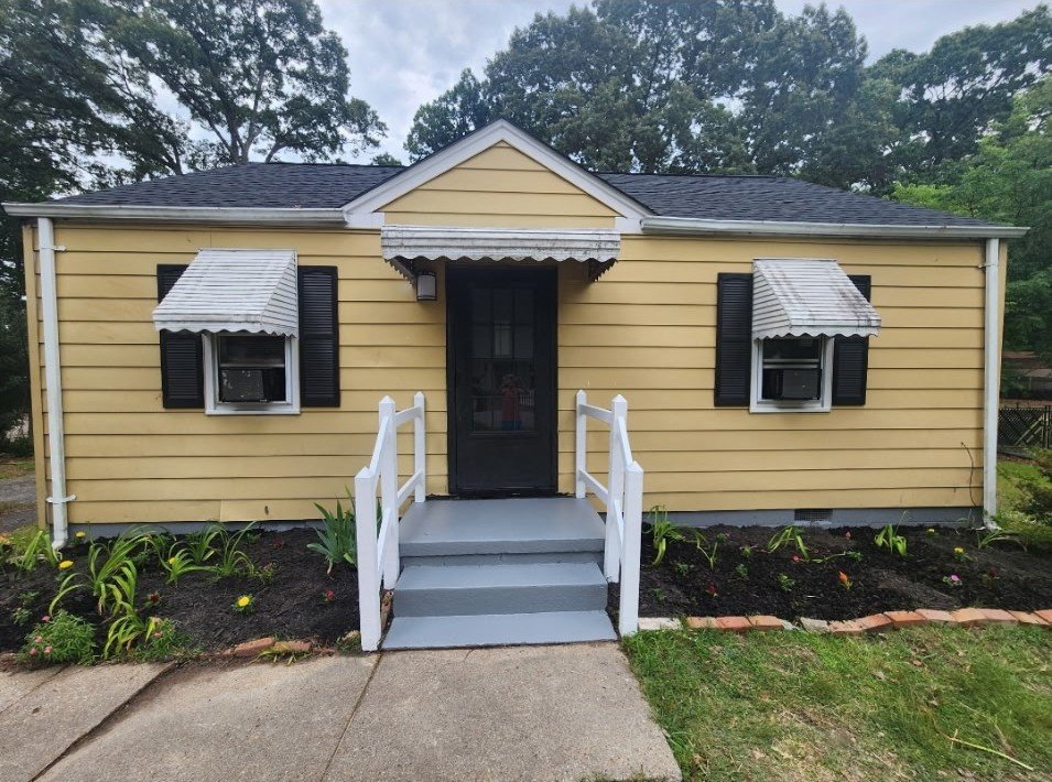 Williamsburg House: 136 Banneker Dr