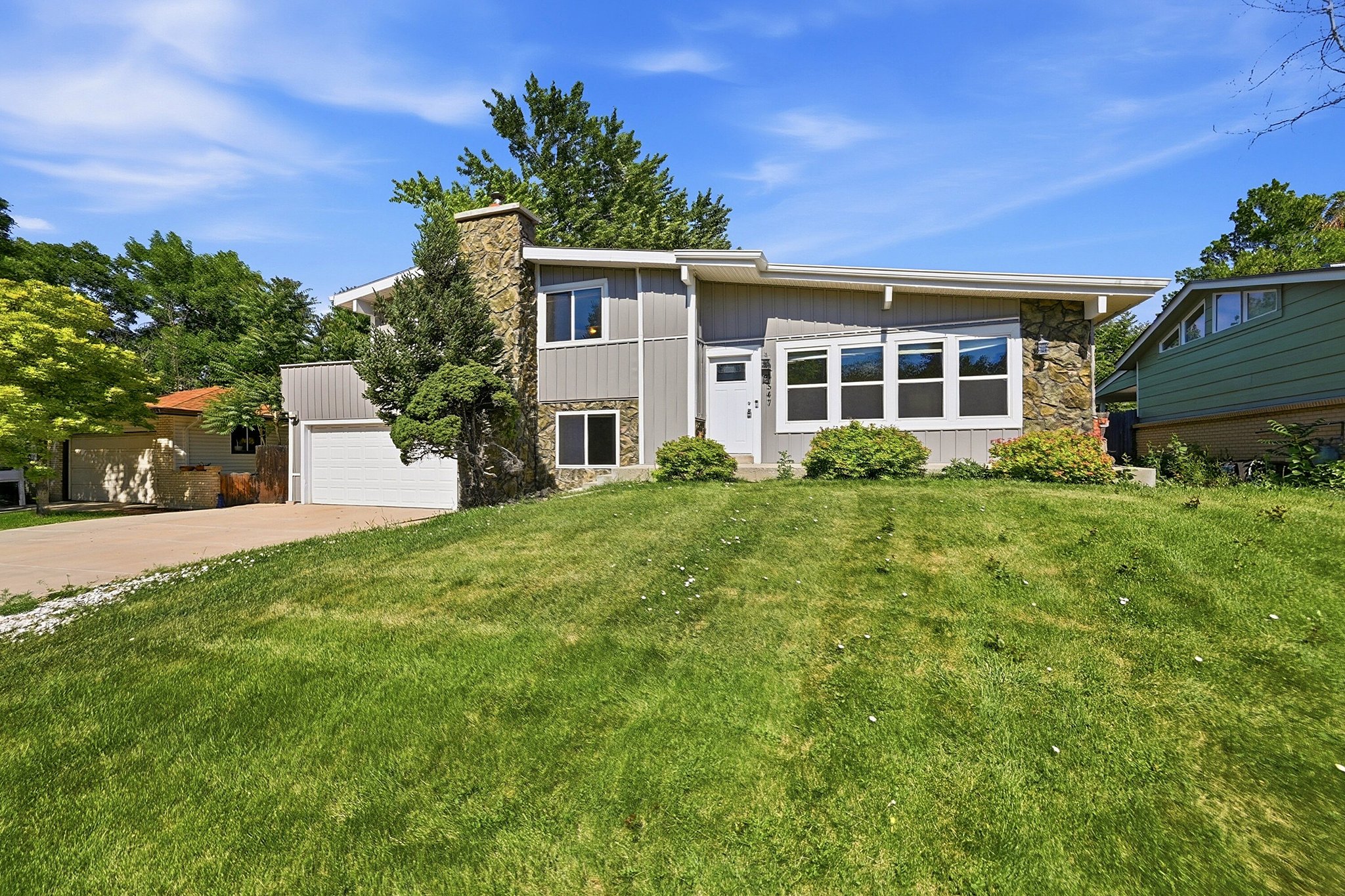 Lakewood House: 9547 W Kentucky Drive