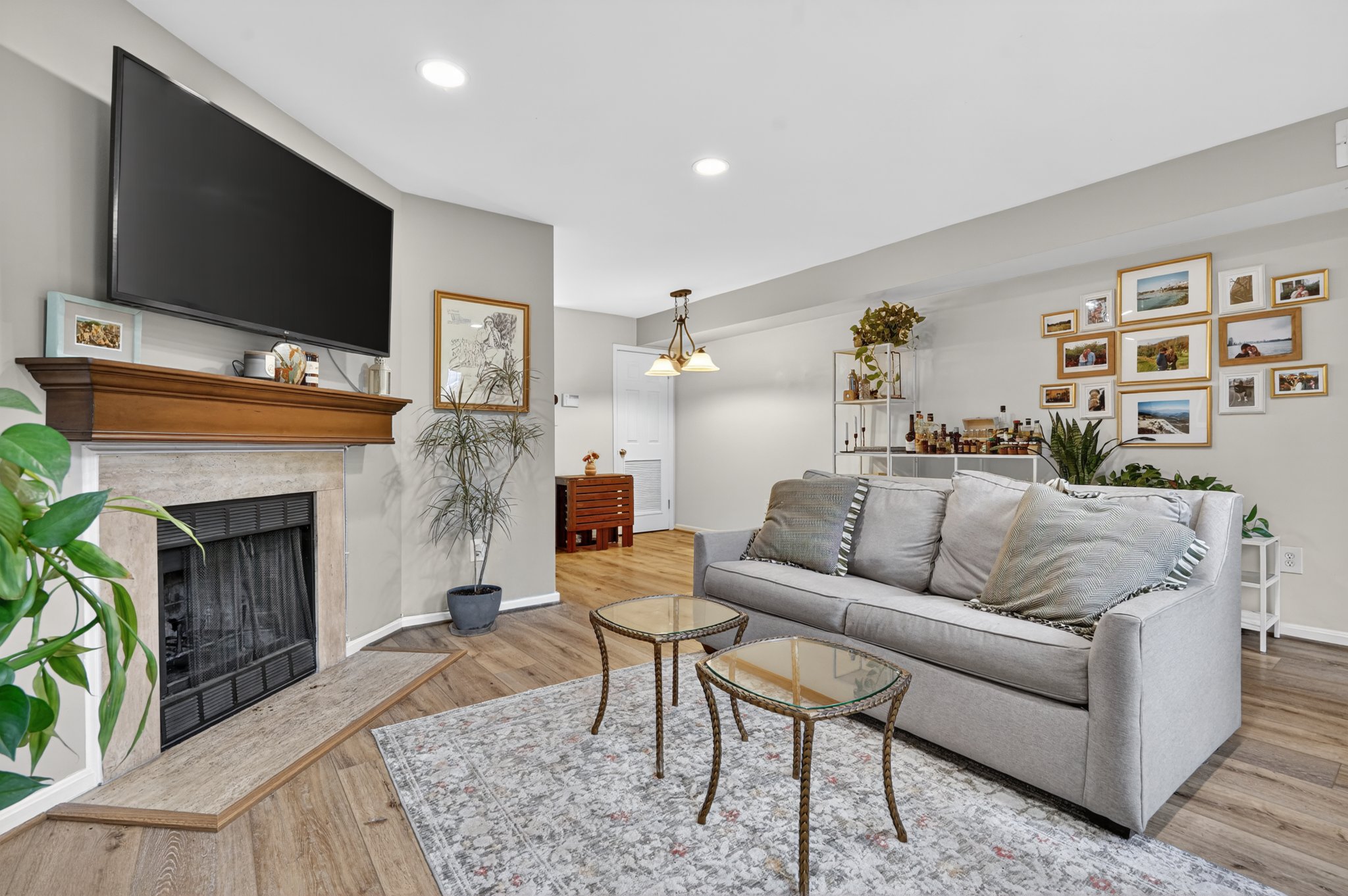 Washington Other: 29 14th St NE