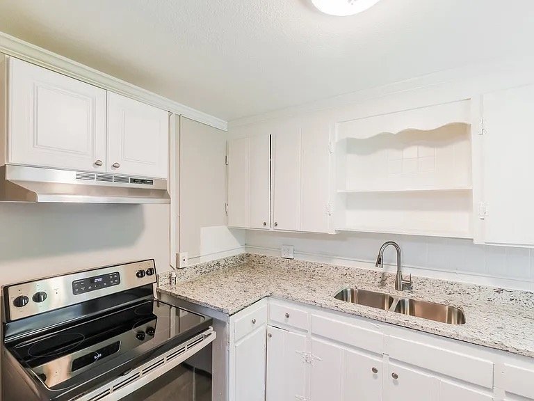 Tuscaloosa House: 2407 2nd St E