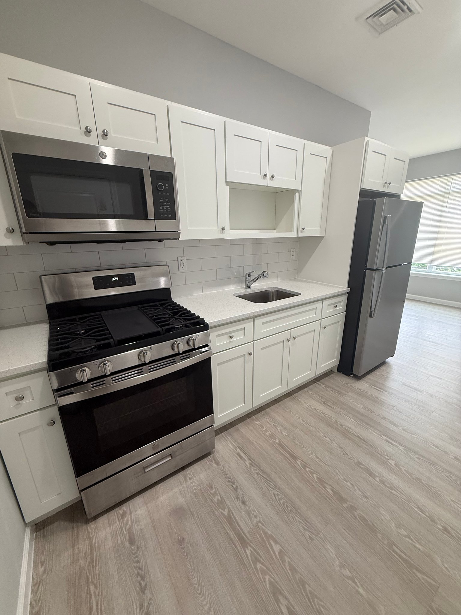 Paterson Apartment: 117 Hamilton Ave
